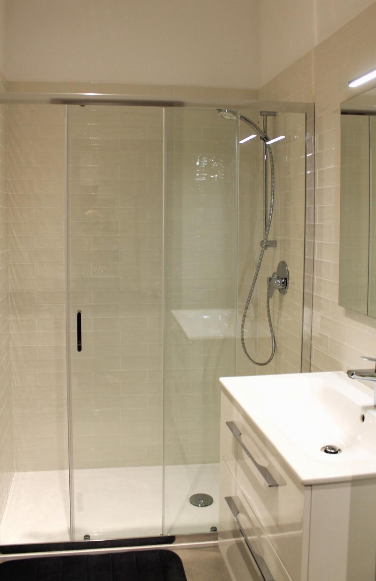 Apartment Miki - Mauro Macchi 91 มิลาน ภายนอก รูปภาพ